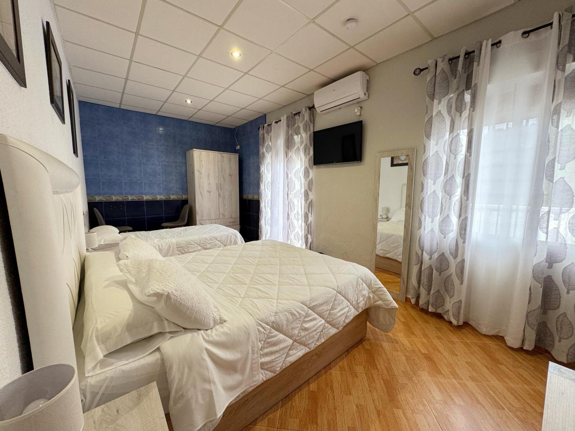 Hostal El Brillante - Alojamientos El Duque Cordoba Room photo